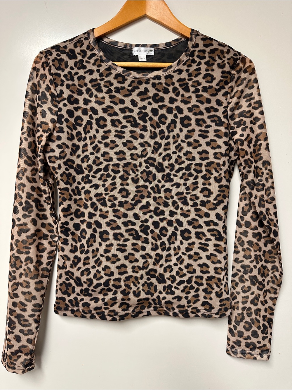 Leopard print sheer (fitted) long sleeve - LARGE